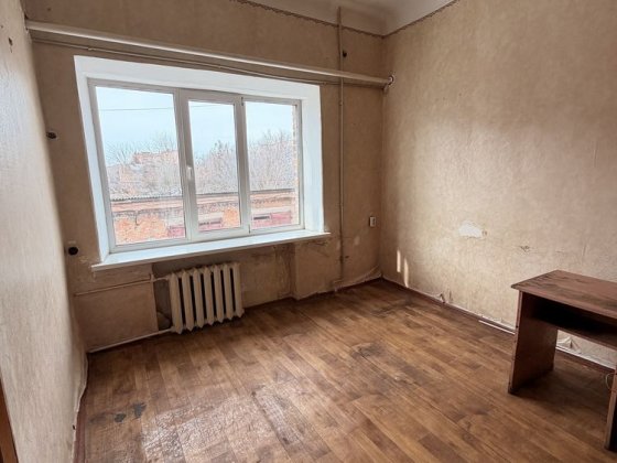 Оренда приміщення в центрі міста 15 м2 Ромни