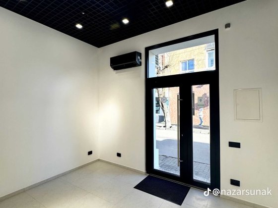 ОРЕНДА комерційного приміщення/центр Стрия Стрий