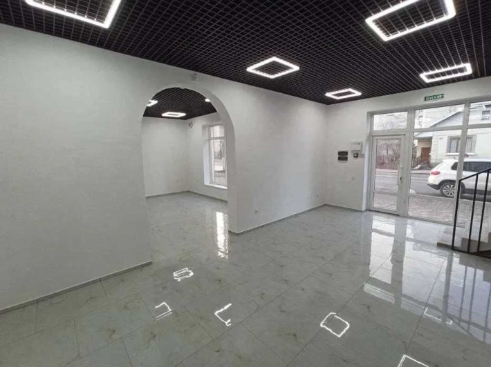 Оренда приміщення в центрі м.Стрий (вул.Шевченка) - фото 1