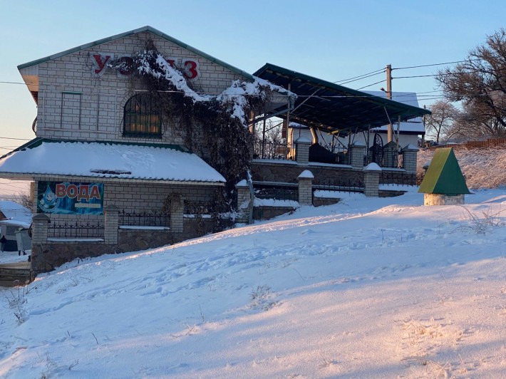 Оренда магазин- кафе" УЗВІЗ"  ДОВГОСТРОКОВО( працює) - фото 1