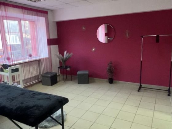 Оренда половини кабінету Умань