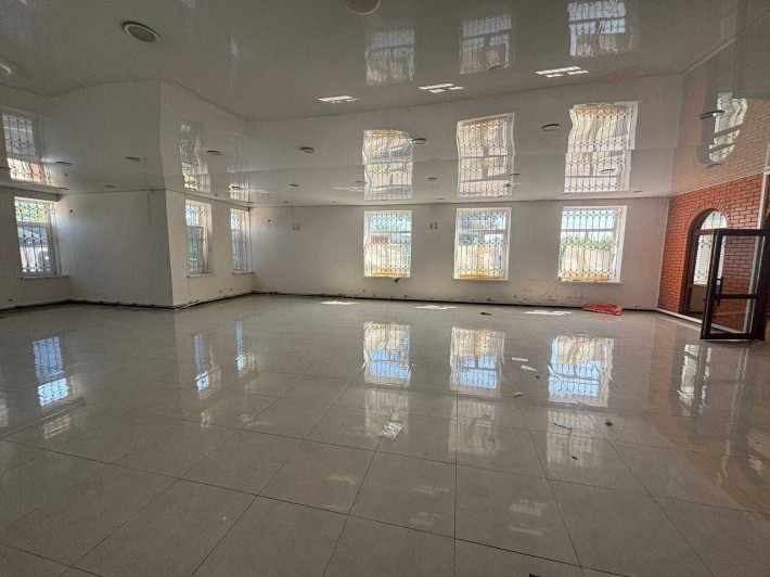 Оренда - офіс, магазин, склад -  від 300 м кв. - ГРС - фото 1