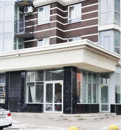 Оренда комерційного приміщення 91 м.кв - фото 1