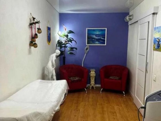 Оренда приміщення під офіс/салон . Центр міста!