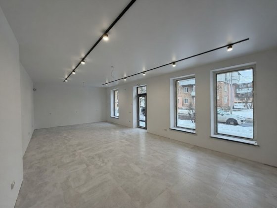 Здам в центрі приміщення  -ШЕПТИЦЬКИЙ Шептицький