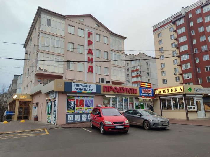 Оренда офіса,Озерна. Електрика є постійно - фото 1