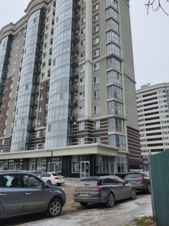 Оренда комерції,площа-94 м2 - фото 1