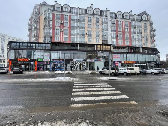 Фасадне приміщення в топовій локації Озерна, Агора Хмельницький