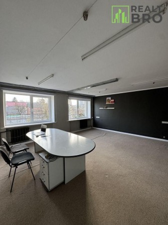 Офіс на Виставці, світло не вимикають - фото 1