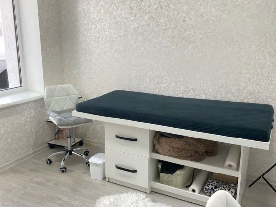 Оренда кушетки для майстра Хмельницкий