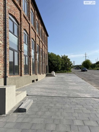 Оренда приміщення на Озерній. Фасад. - фото 1