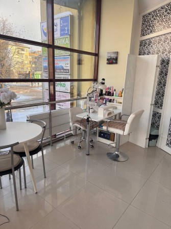 Оренда місця для майстра манікюру - фото 1