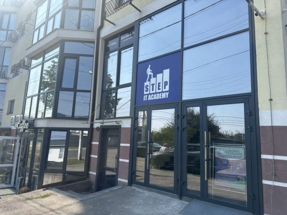 Здаються офіси в центрі Борисполя 25,50,100 квадратів Борисполь