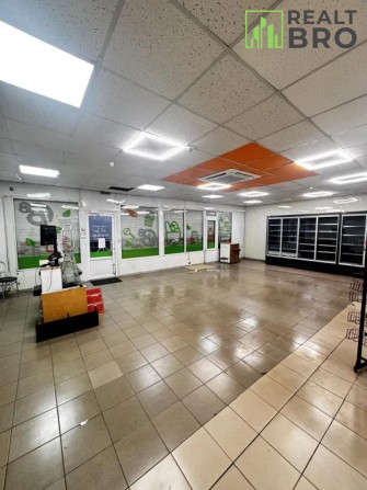 Фасадна оренда приміщення, трафік! - фото 1