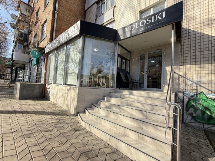 Перукарське місце ЦЕНТР МІСТА, ГЕНЕРАТОР, РУКАВИЧКА, прохідна зона - фото 1