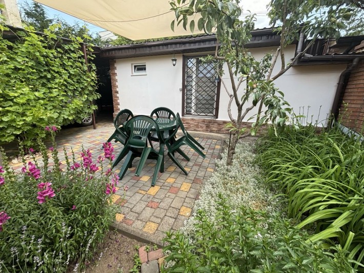 Домик у моря Одесса • парковка • двор • 11 Фонтана - фото 1