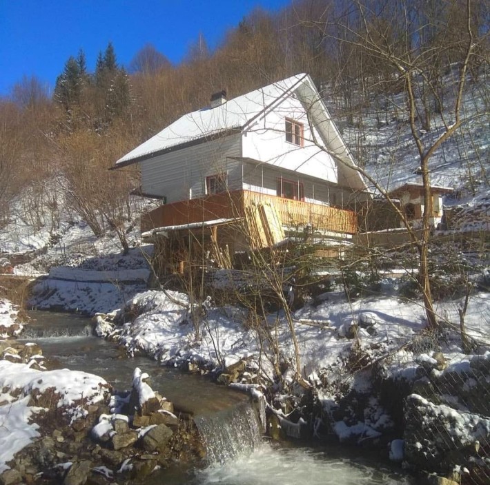 Будинок в Карпатах, м.Рахів - фото 1