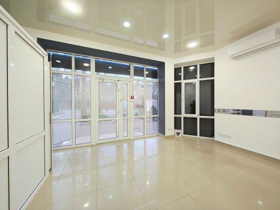 Оренда комерційного приміщення вільного призначення Лісова Буча Буча