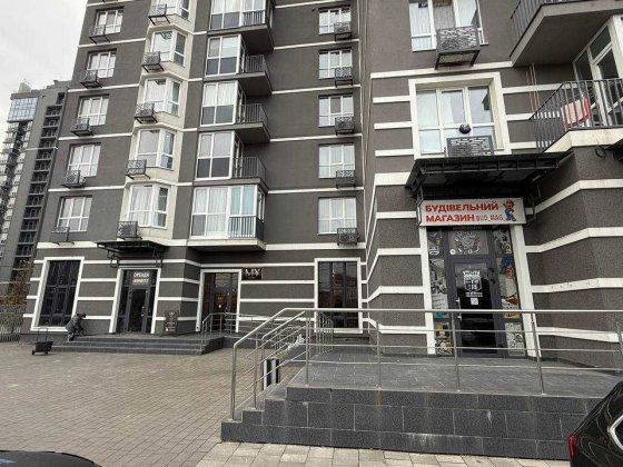 Фасадне приміщення 85 м2 біля головного в’їзду в ЖК Гранд Бурже, Буча Буча