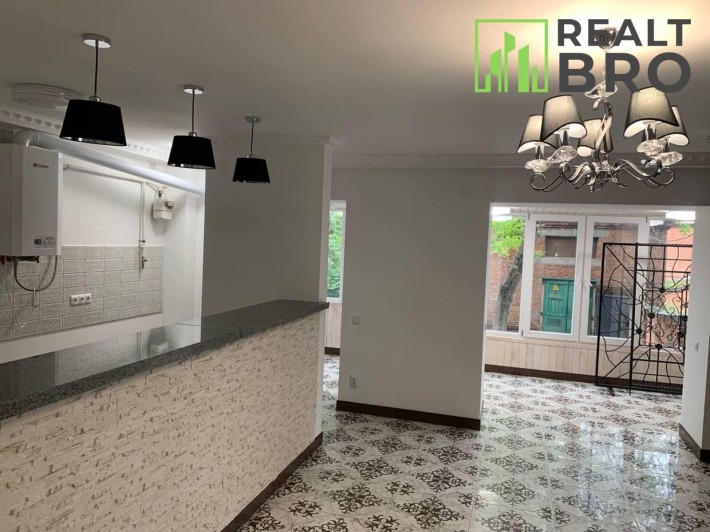 Оренда приміщення на Південно Західному районі - фото 1