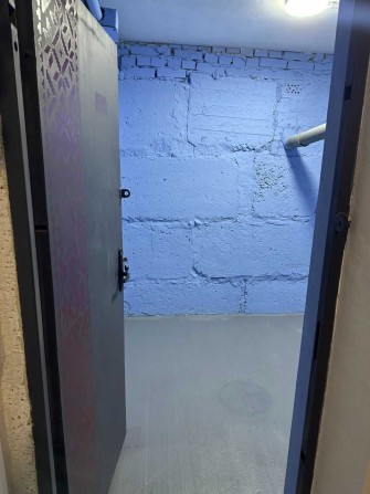 Здам суху комору (кладовку) 12 м² у центрі Бучі - фото 1