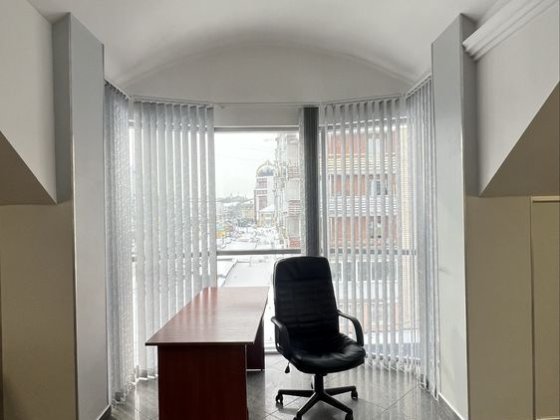 Оренда приміщення кабінетної системи в центрі міста Хмельницкий