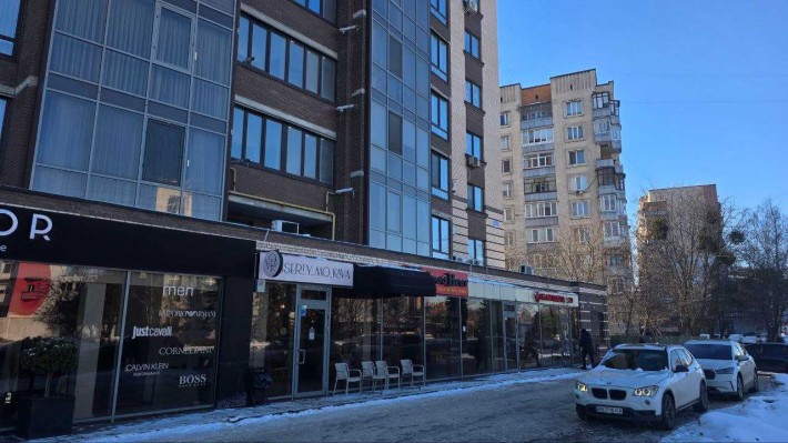 Оренда приміщення вільного призначення .Центр міста . Фасадне - фото 1