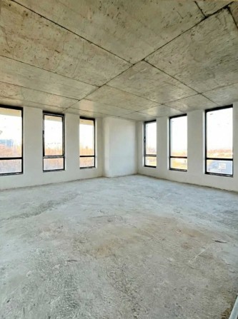 Оренда великого офісу з видом на ріку в Бізнес центрі "Picasso" Пікасо - фото 1