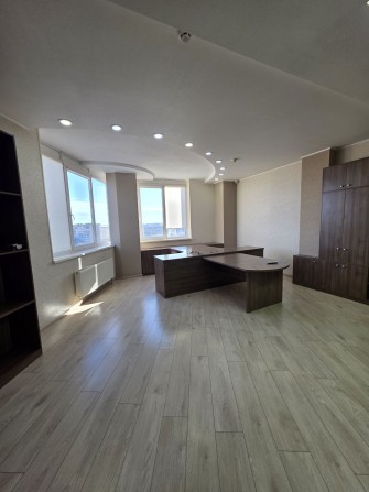 Оренда офісного приміщення кабінетного типу - фото 1