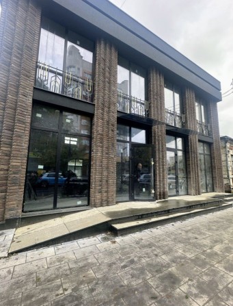 Оренда приміщення в центрі міста - фото 1