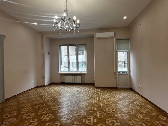 Оренда офісу 43 м2 на стометрівці Івано-Франківськ