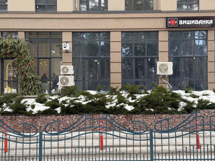 Оренда фасадного приміщення,ЖК“Центральний 2”,вул.Університетська 3/8 - фото 1