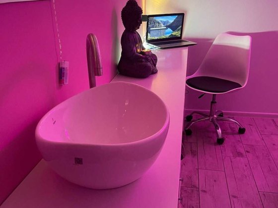 Оренда кабінету у салоні краси , перукар, колорист, кератин, масаж Ирпень