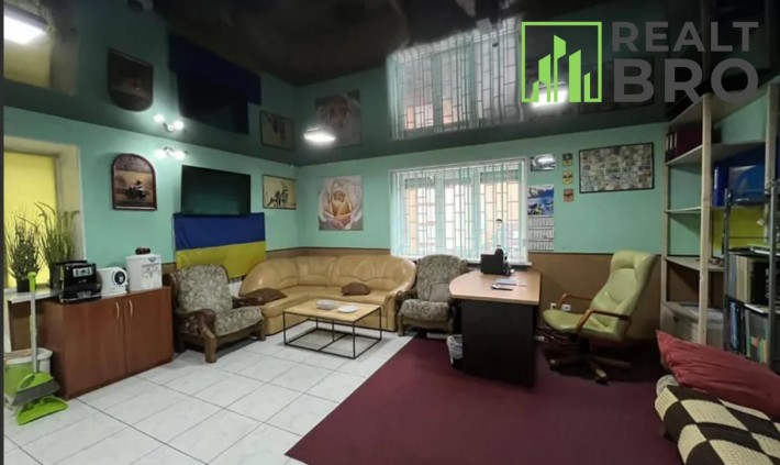 Офіс на 1 поверсі в Центрі міста - фото 1