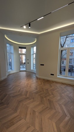 Приміщення  на 1 поверсі з ремонтом  по вул. Лепкого - фото 1