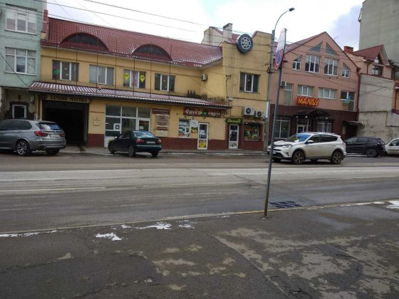 Власник здае прим. 60 м/кв під офіс,  Бандери 31, 2пов. Івано-Франківськ