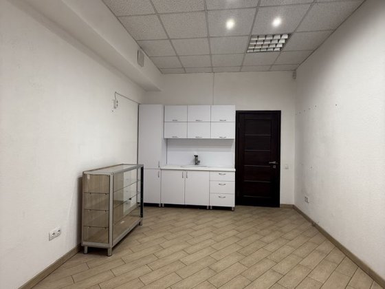 Здам в оренду приміщення,37 м2, ремонт,меблі! Ирпень