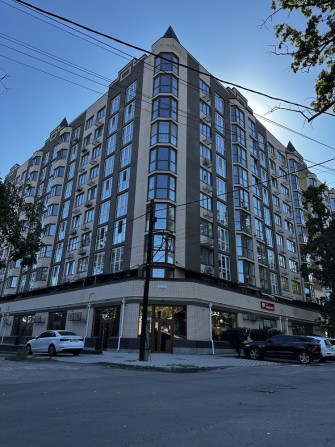 Оренда фасадного комерційного приміщення під бізнес - фото 1