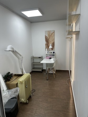 Здам в оренду окремий кабінет в центрі подології - фото 1