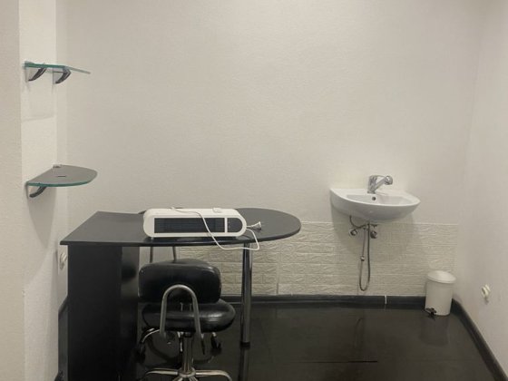 Здається в оренду кабінет у салоні краси Івано-Франківськ