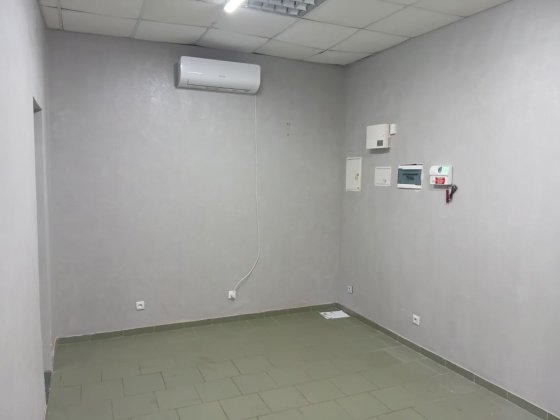 Здам 2 приміщення різною площею 18Кв і 6кв м Кривой Рог