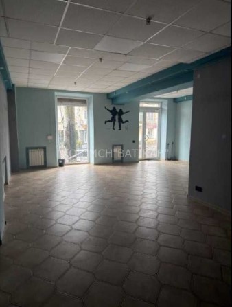 Оренда приміщення в самому центрі – ідеальне місце для вашого бізнесу! - фото 1