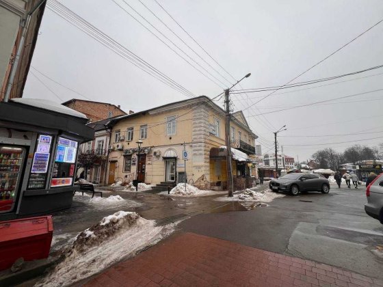 Оренда комерційного приміщення Ратуша Центр Івано-Франківськ