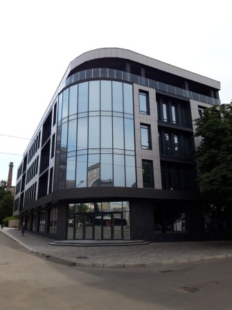 Оренда приміщення в ТК "Поштовий" - фото 1