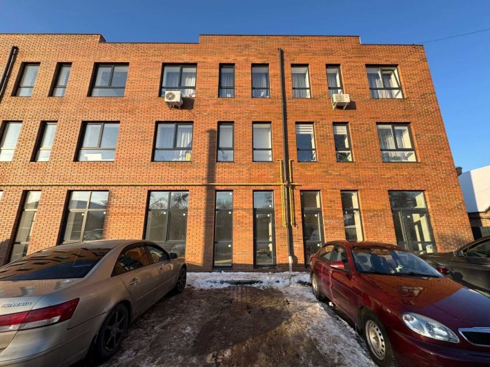 Здається комерційне приміщення в центрі міста Ірпінь! - фото 1