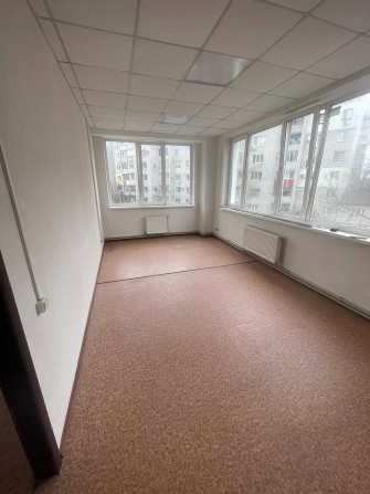 оренда офіса 37м2 (із 2-х кабінетів) - фото 1