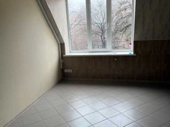 Оренда приміщення під ваш бізнес (з водою) Кривой Рог