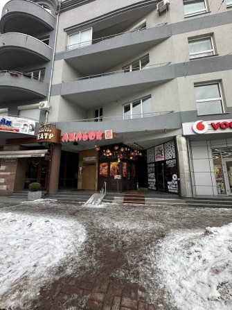 Оренда комерційного приміщення на Стометрівці, вул. Незалежності - фото 1