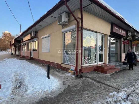 Оренда комерційного приміщення Центр , Поряд з центральним Ринком Івано-Франківськ