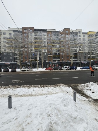 Здається в оренду комерція коло ТРЦ Veles  Mall - фото 1